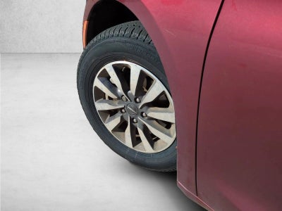 2021 Chrysler Pacifica Touring L FWD