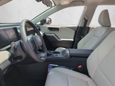 2026 Toyota RAV4 XLE Premium FWD (Natl)