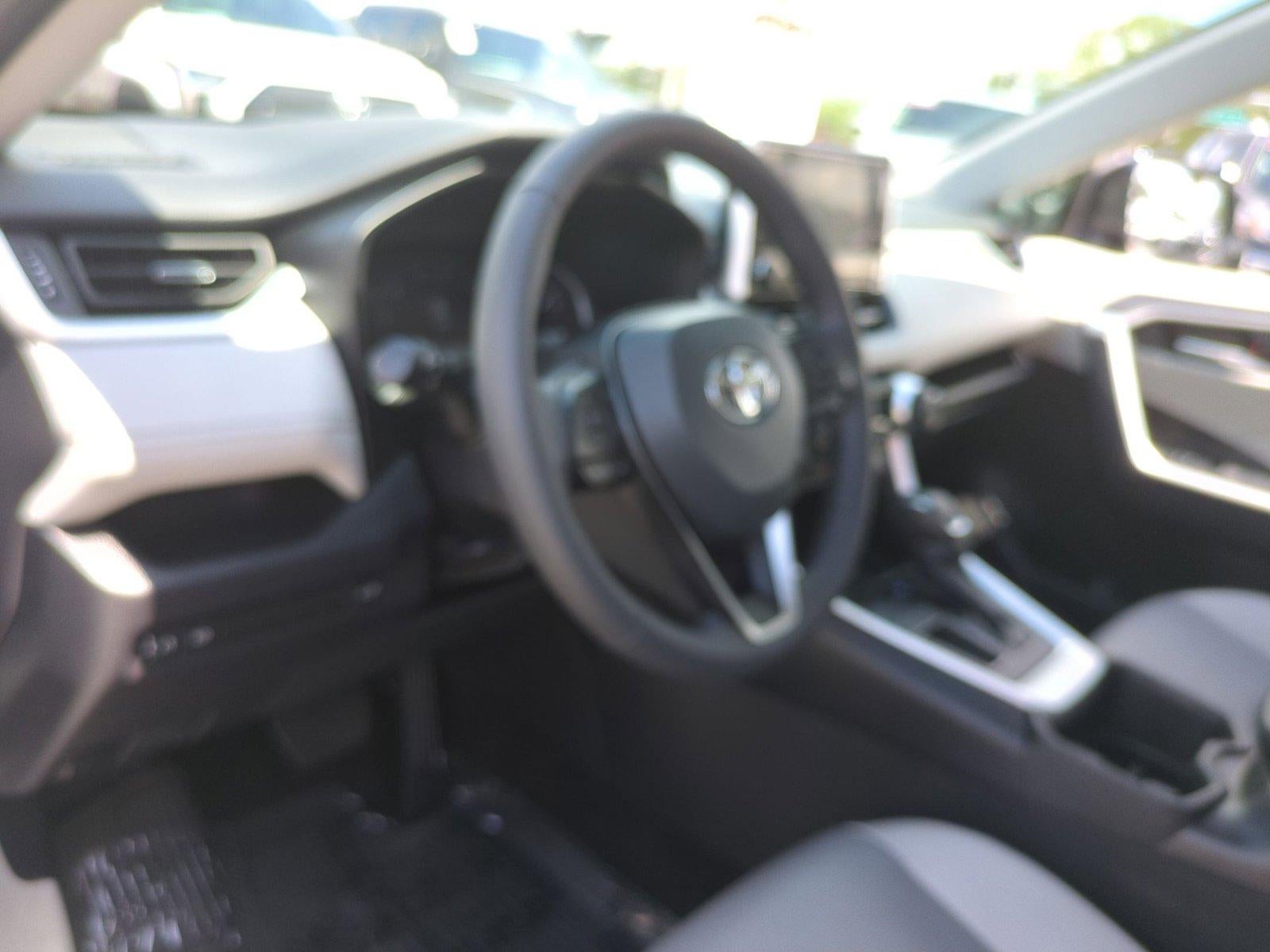 2024 Toyota RAV4 XLE Premium FWD (Natl)