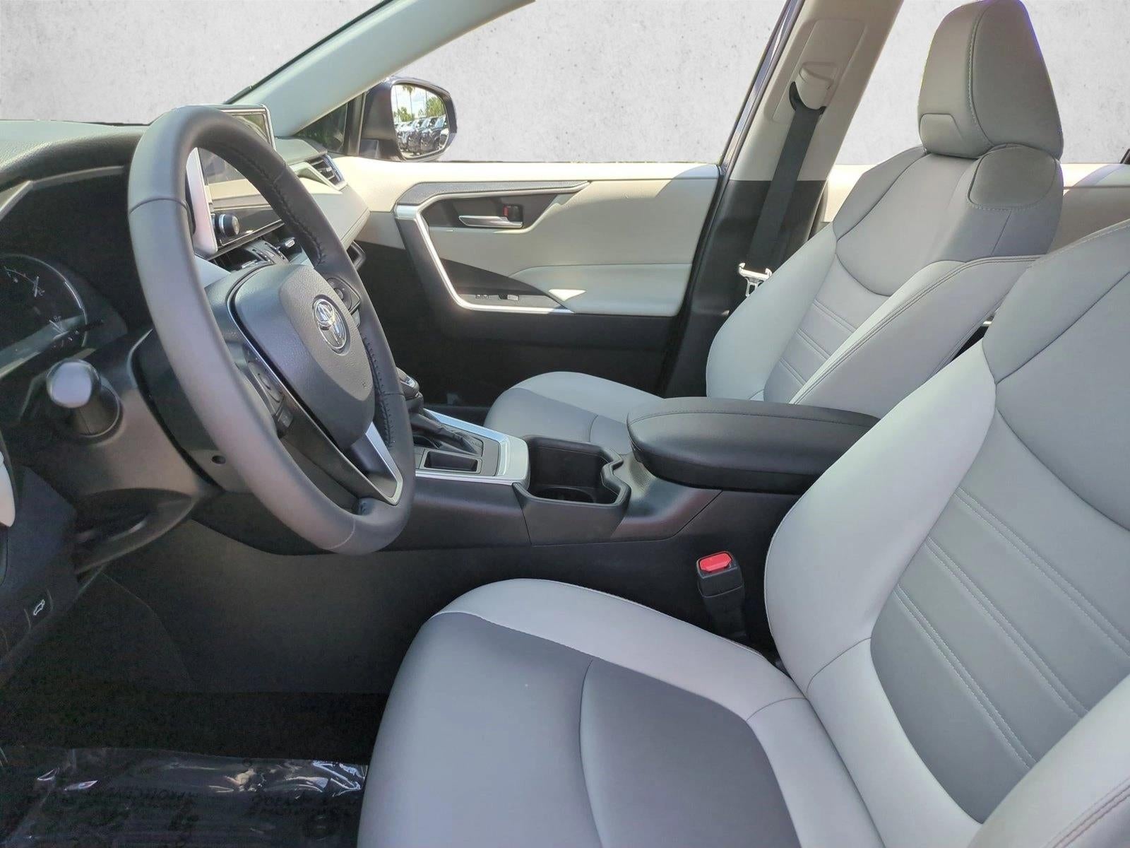 2024 Toyota RAV4 XLE Premium FWD (Natl)
