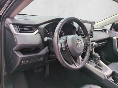2020 Toyota RAV4 XLE Premium FWD (Natl)