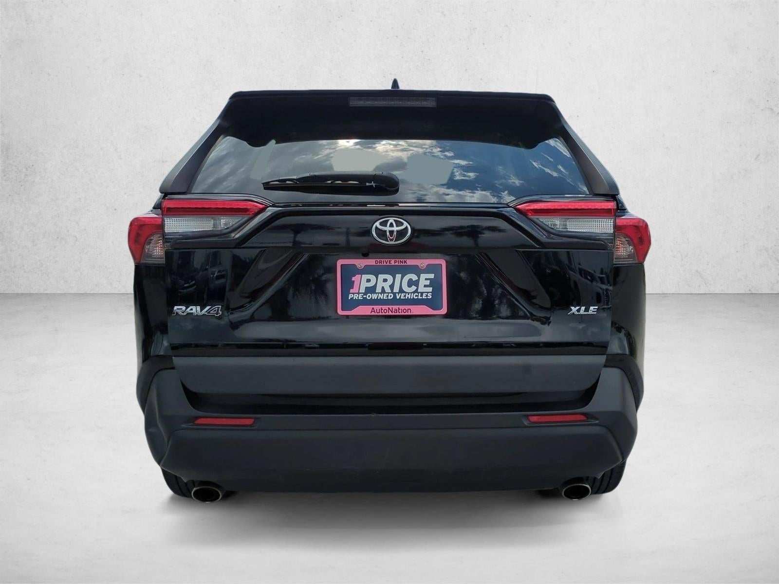 2020 Toyota RAV4 XLE Premium FWD (Natl)