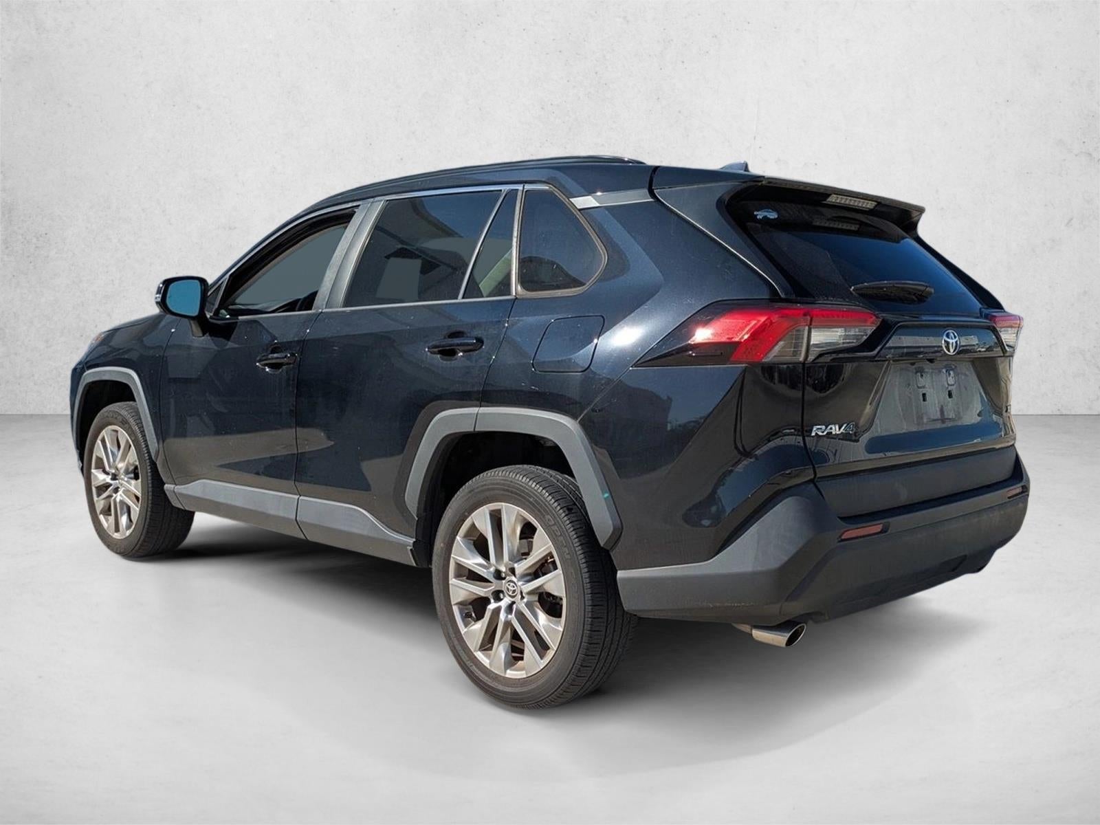 2022 Toyota RAV4 XLE Premium FWD (Natl)