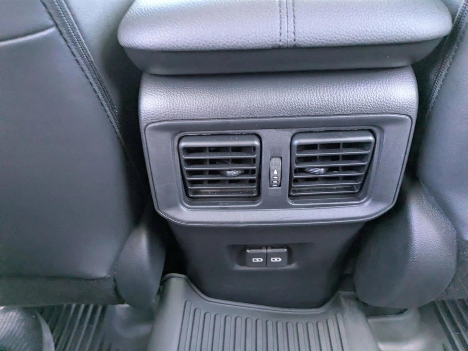 2024 Toyota RAV4 XLE Premium FWD (Natl)