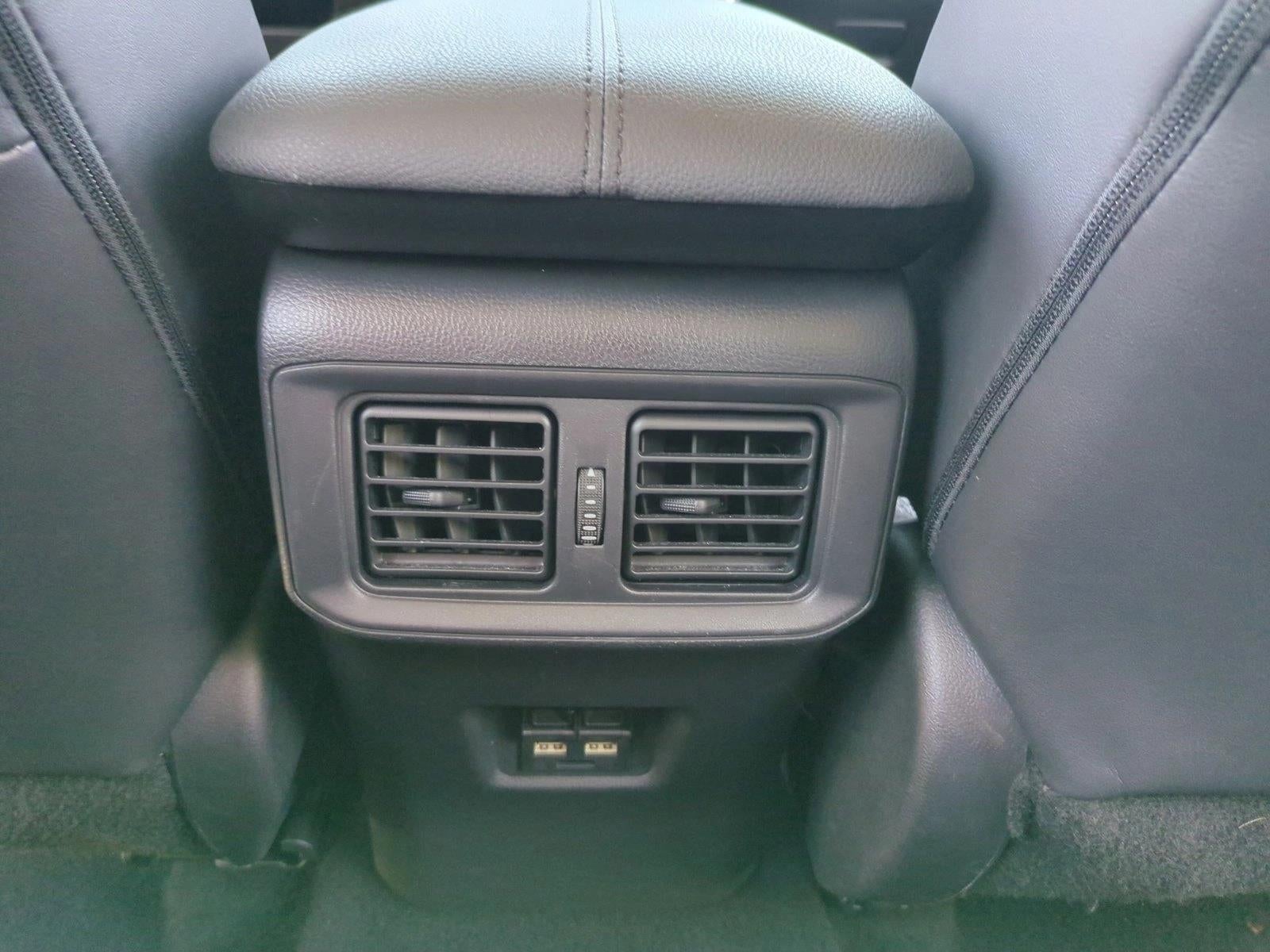 2021 Toyota RAV4 XLE Premium FWD (Natl)