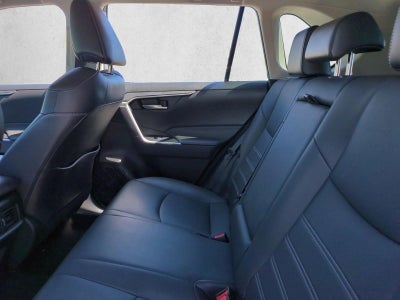 2021 Toyota RAV4 XLE Premium FWD (Natl)