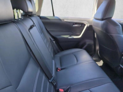 2021 Toyota RAV4 XLE Premium FWD (Natl)