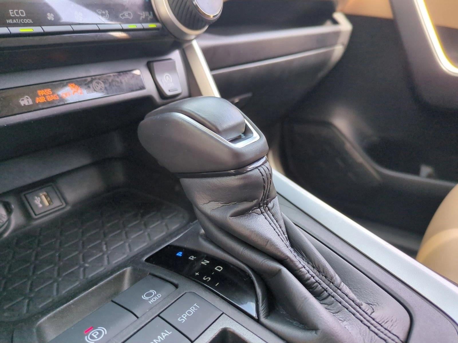 2023 Toyota RAV4 XLE Premium FWD (Natl)