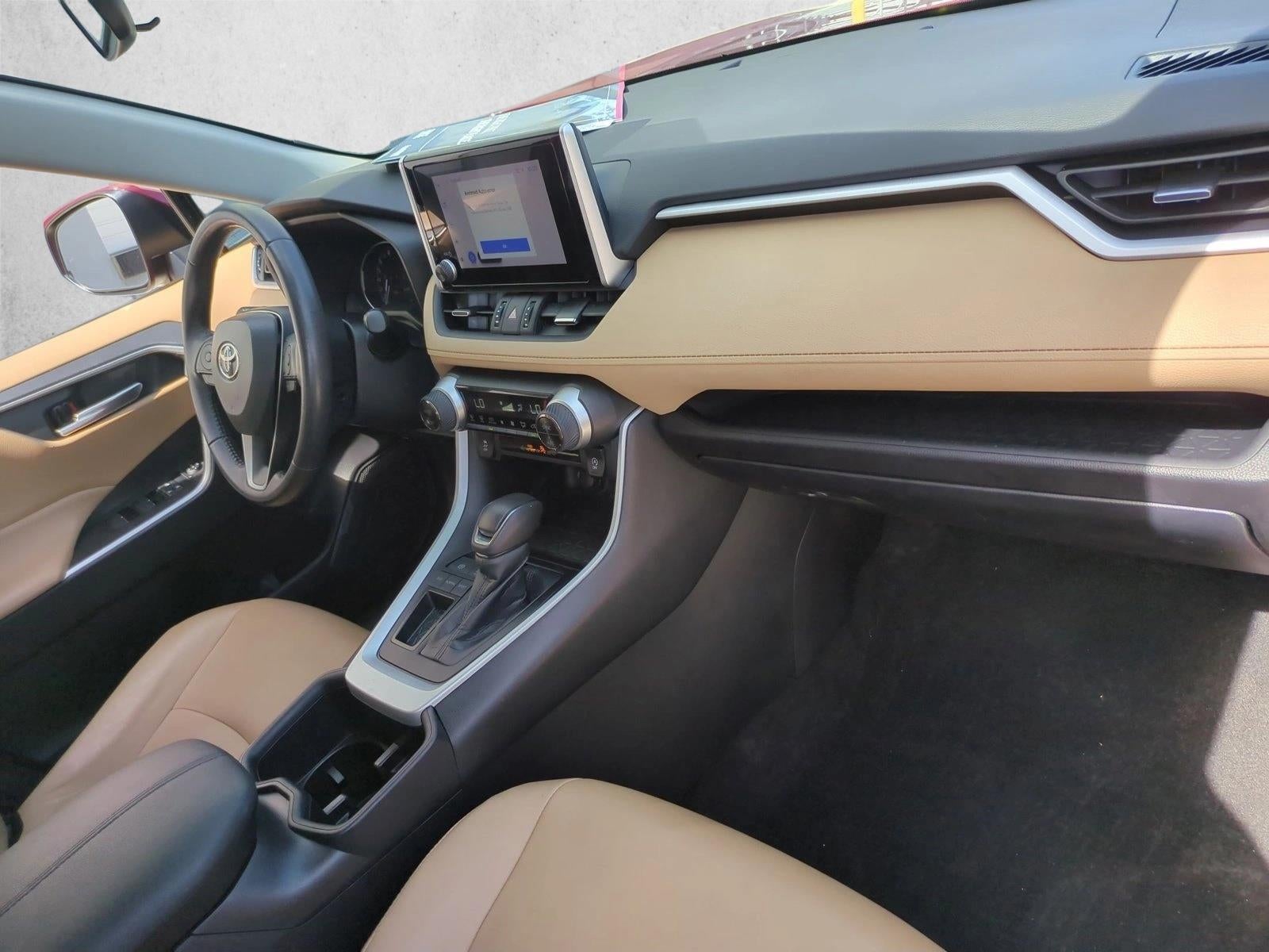 2023 Toyota RAV4 XLE Premium FWD (Natl)