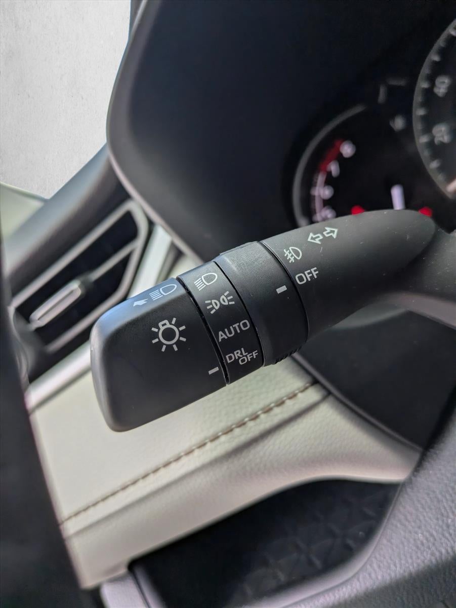 2024 Toyota RAV4 XLE Premium FWD (Natl)