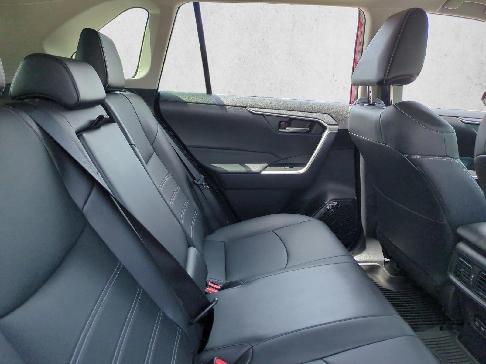 2025 Toyota RAV4 XLE Premium FWD (Natl)