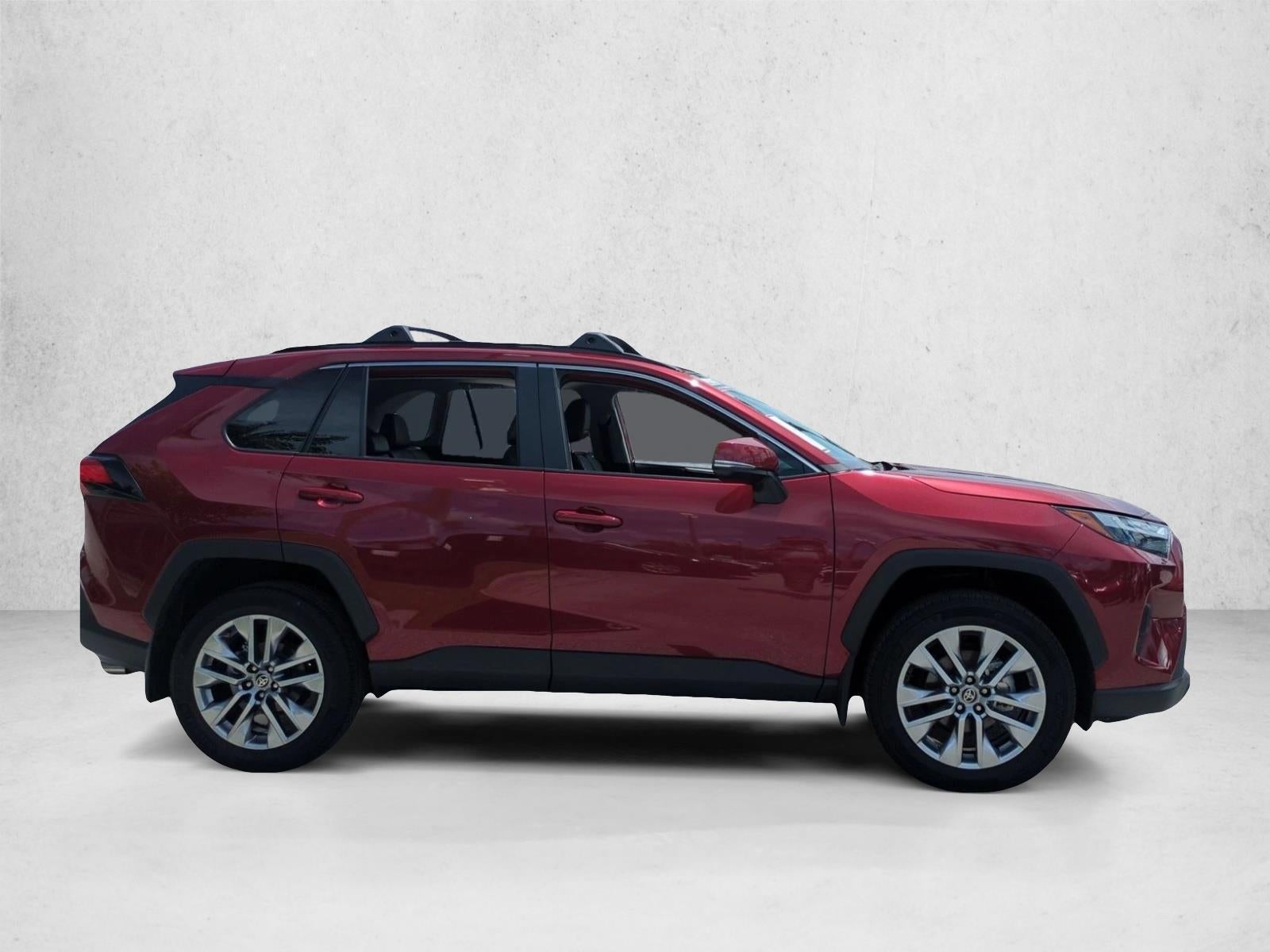 2025 Toyota RAV4 XLE Premium FWD (Natl)