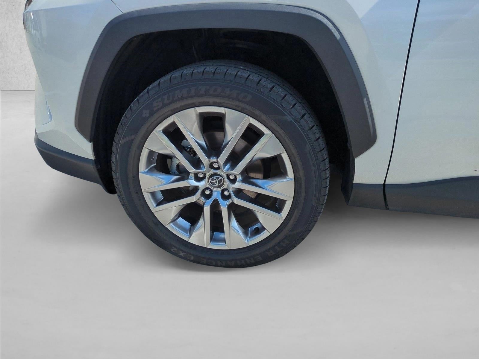 2021 Toyota RAV4 XLE Premium FWD (Natl)