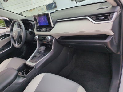 2024 Toyota RAV4 XLE Premium FWD (Natl)