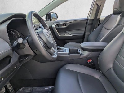 2024 Toyota RAV4 XLE Premium FWD (Natl)