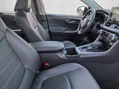 2024 Toyota RAV4 XLE Premium FWD (Natl)