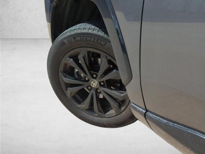 2023 Toyota RAV4 Hybrid XSE AWD (Natl)