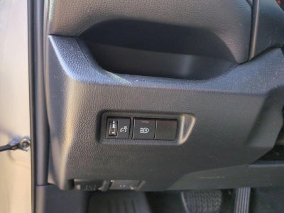 2021 Toyota RAV4 LE AWD (Natl)