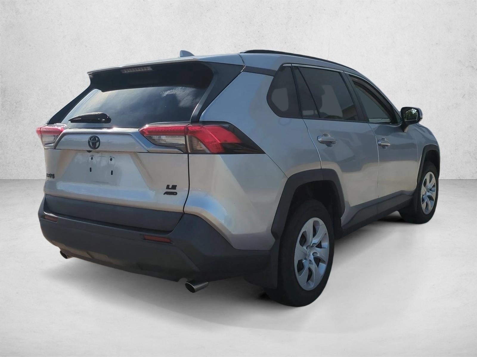 2021 Toyota RAV4 LE AWD (Natl)