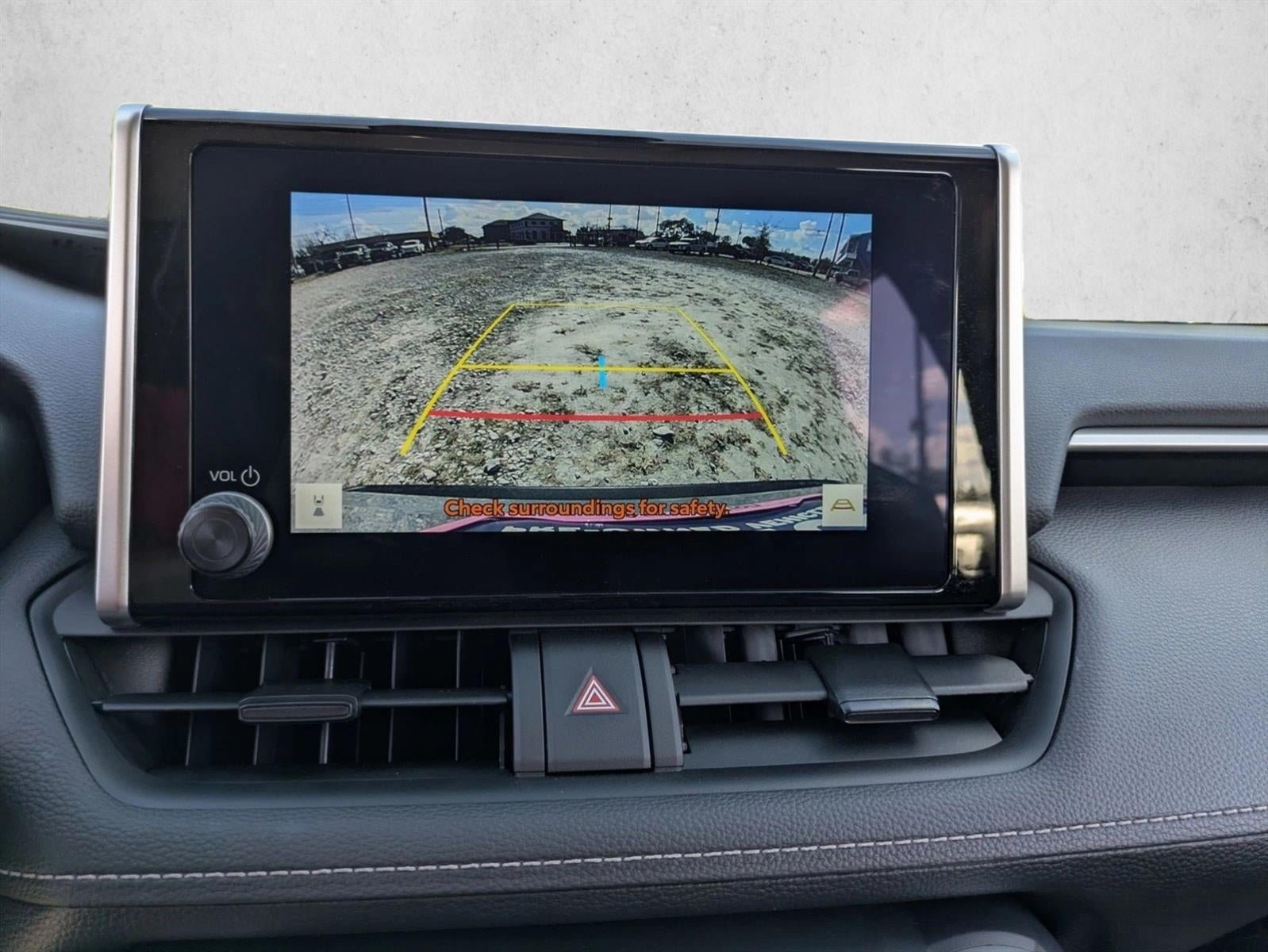 2025 Toyota RAV4 LE FWD (GS)