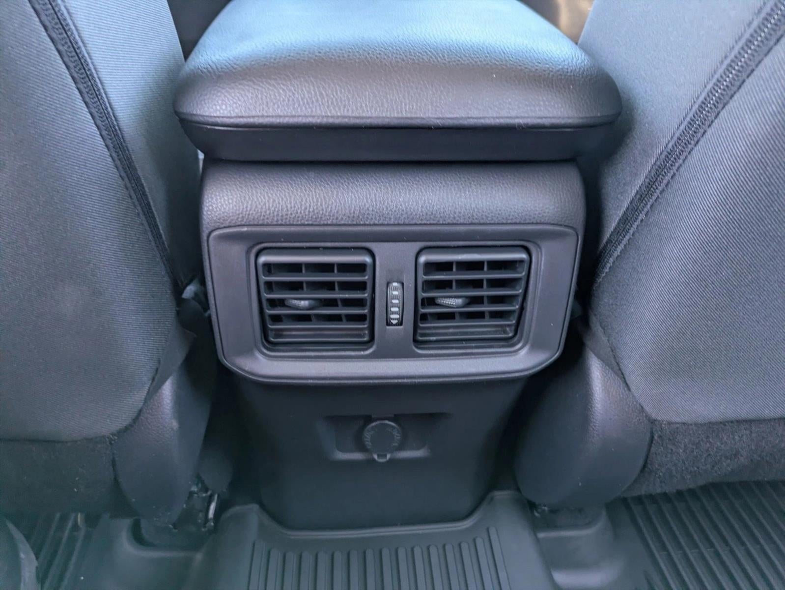 2025 Toyota RAV4 LE FWD (GS)