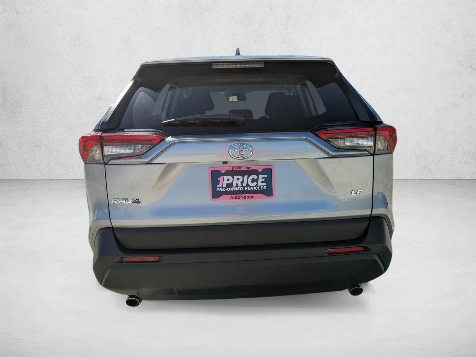 2025 Toyota RAV4 LE FWD (GS)