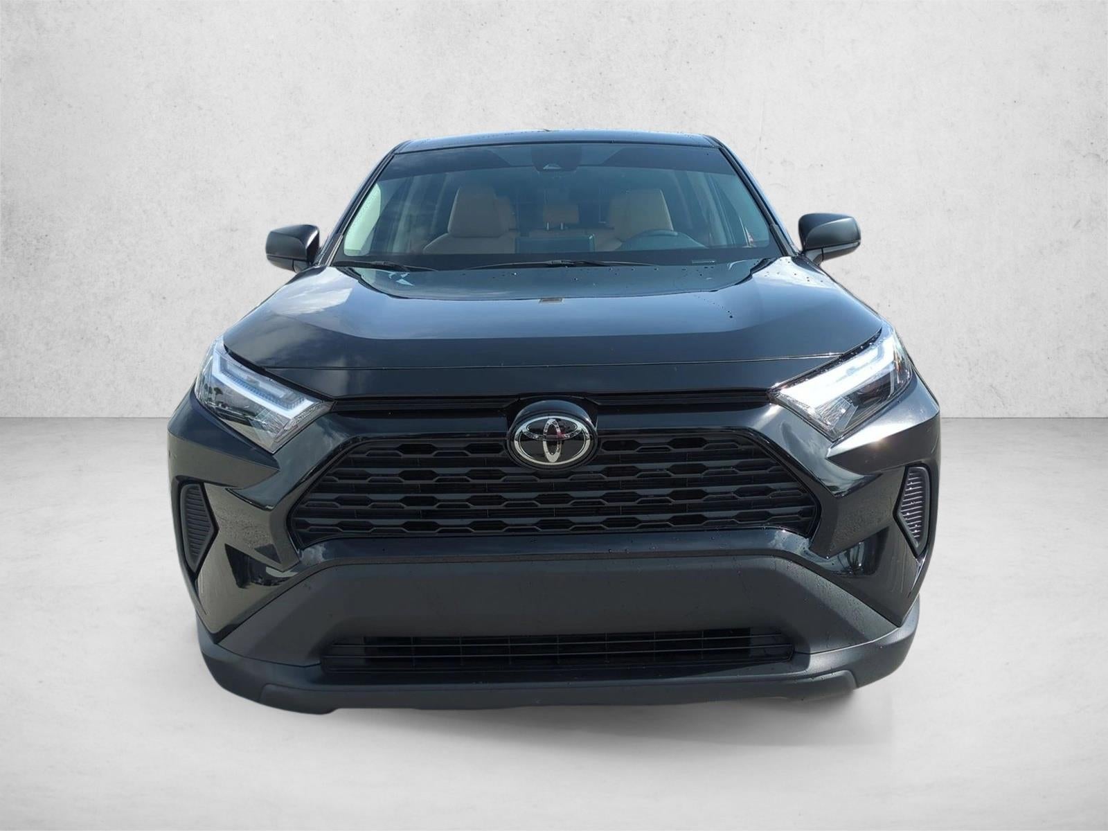 2025 Toyota RAV4 LE FWD (GS)