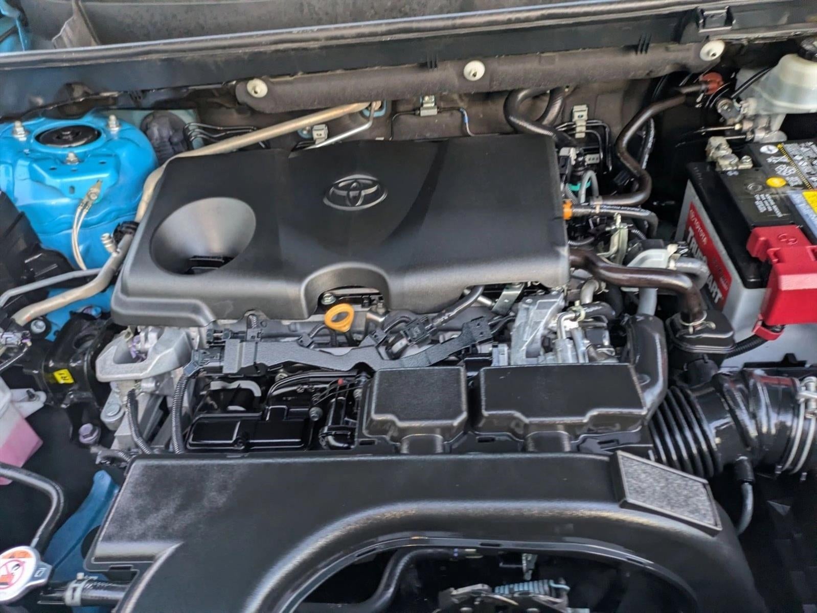 2021 Toyota RAV4 LE FWD (GS)