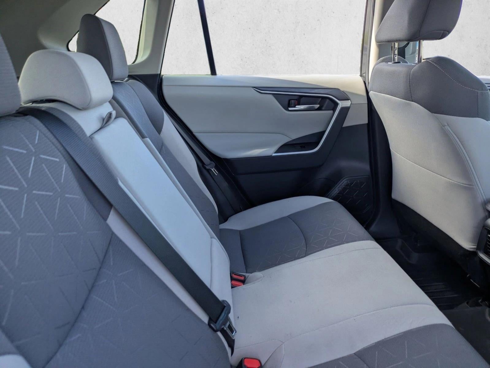 2021 Toyota RAV4 XLE AWD (Natl)