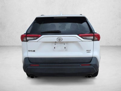 2020 Toyota RAV4 XLE AWD (Natl)