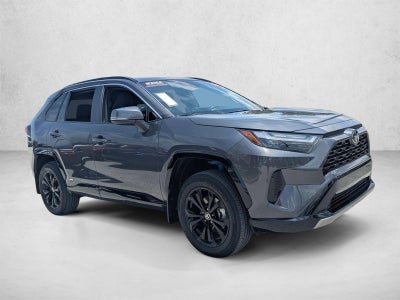 2025 Toyota RAV4 Hybrid SE AWD (Natl)