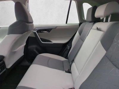 2020 Toyota RAV4 XLE FWD (GS)
