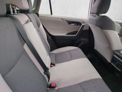 2020 Toyota RAV4 XLE FWD (GS)