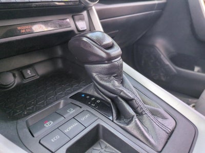 2021 Toyota RAV4 XLE FWD (GS)
