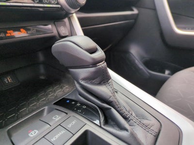 2023 Toyota RAV4 XLE FWD (GS)