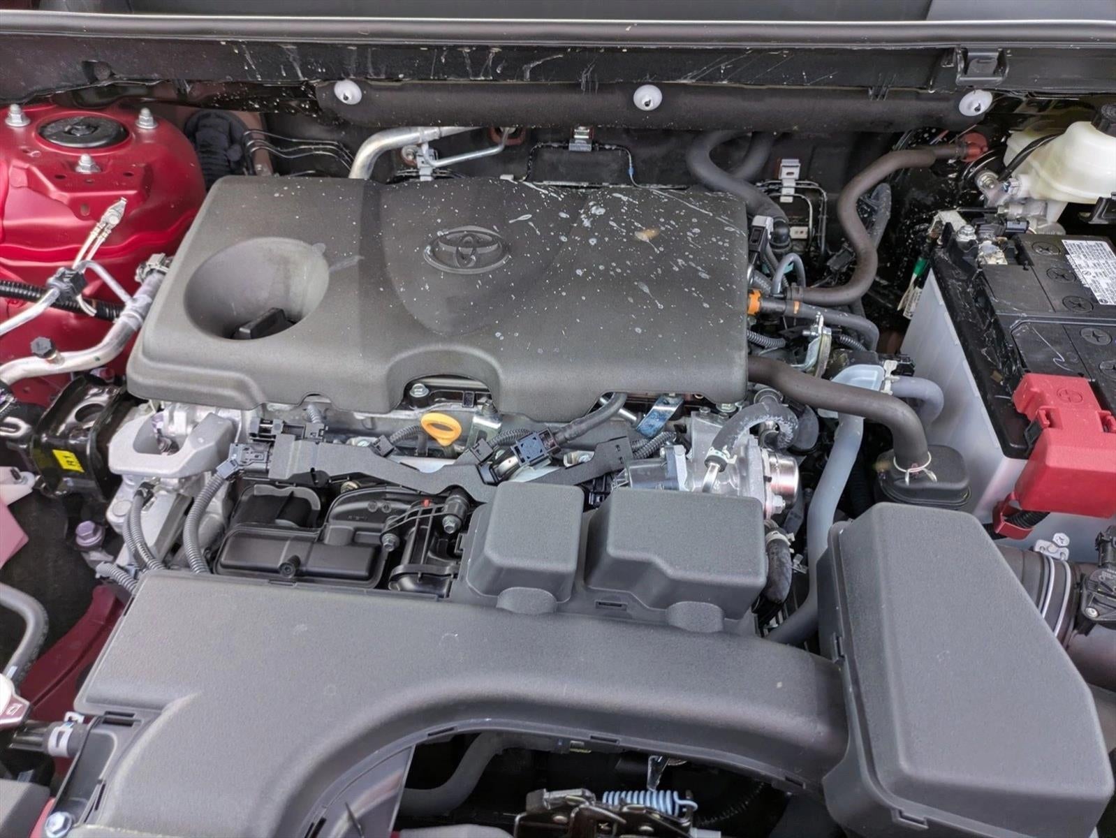 2024 Toyota RAV4 XLE FWD (GS)