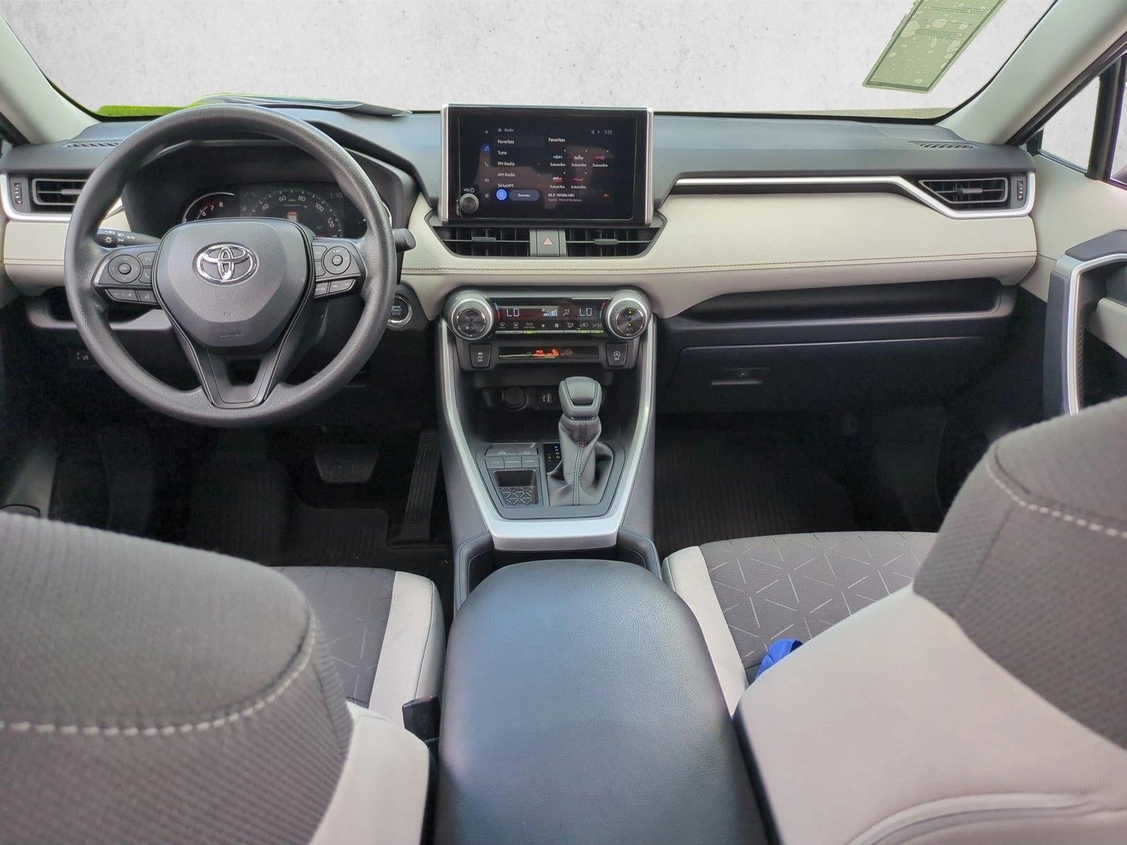 2025 Toyota RAV4 XLE FWD (Natl)