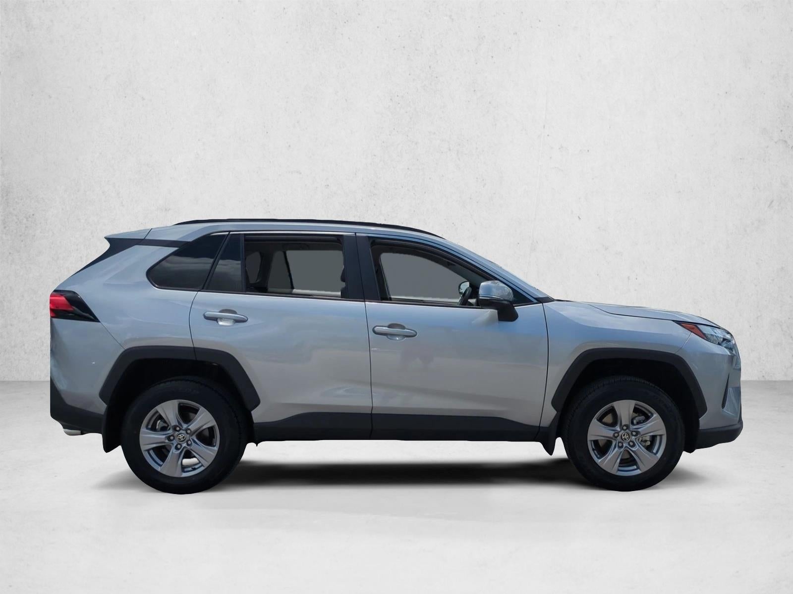 2025 Toyota RAV4 XLE FWD (Natl)
