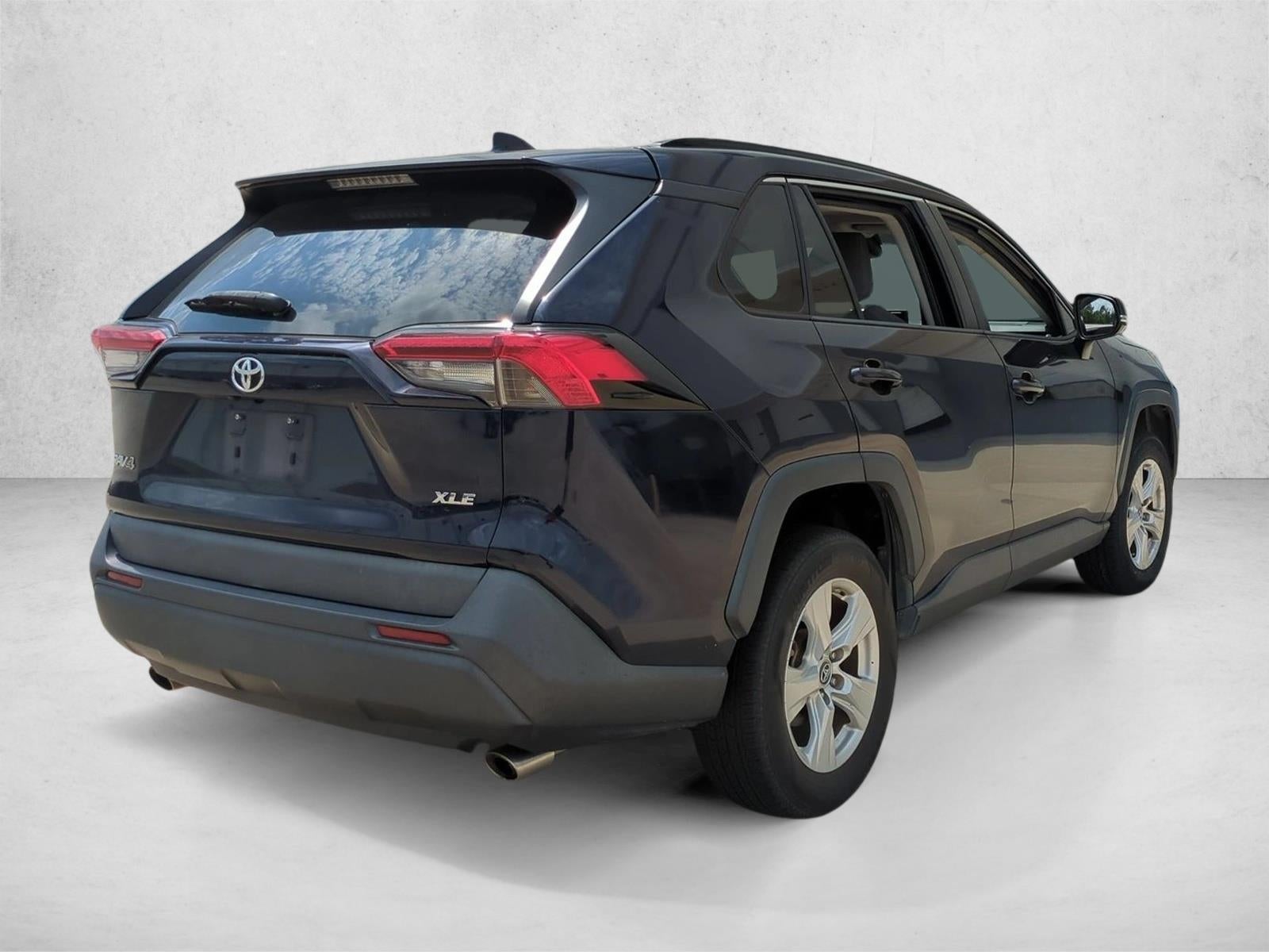 2019 Toyota RAV4 XLE FWD (GS)