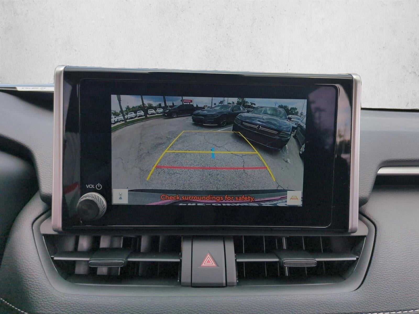 2025 Toyota RAV4 XLE FWD (Natl)