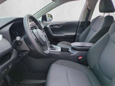 2025 Toyota RAV4 XLE FWD (Natl)