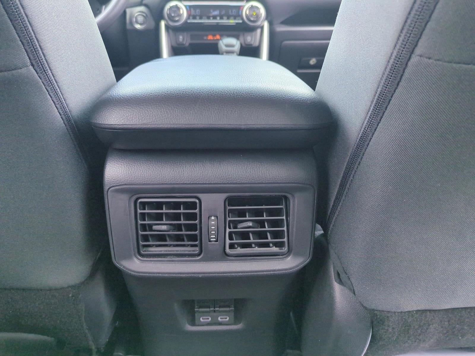 2025 Toyota RAV4 XLE FWD (Natl)