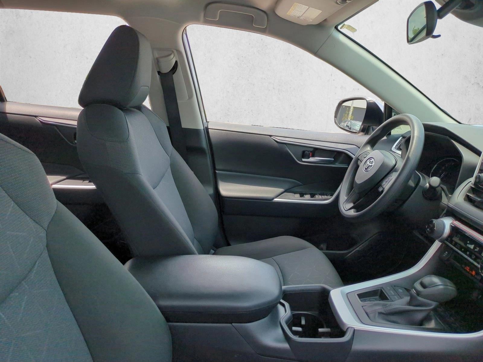 2025 Toyota RAV4 XLE FWD (Natl)