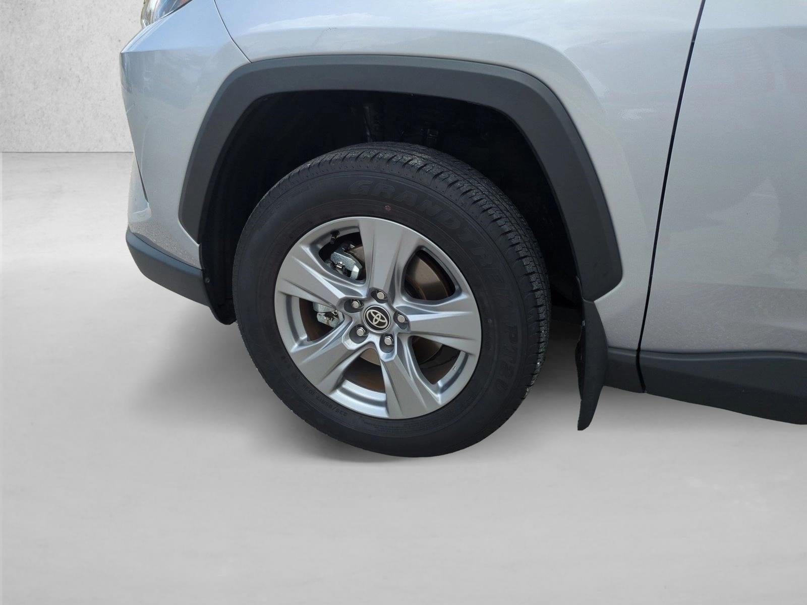 2025 Toyota RAV4 XLE FWD (Natl)
