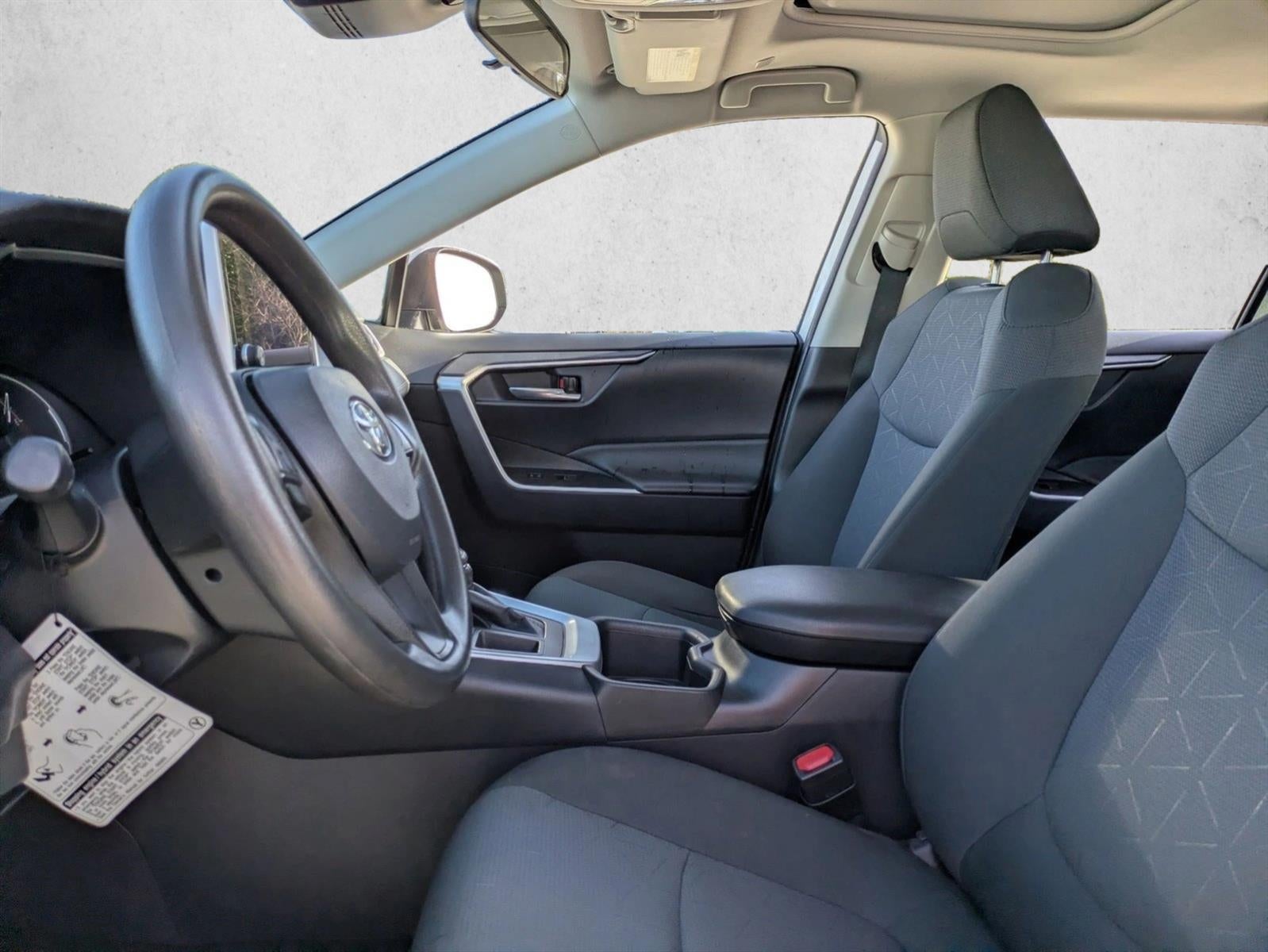 2024 Toyota RAV4 XLE FWD (GS)