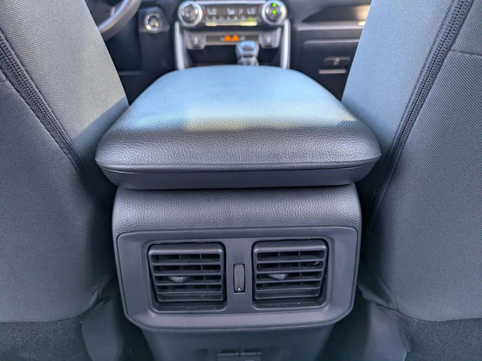 2024 Toyota RAV4 XLE FWD (GS)