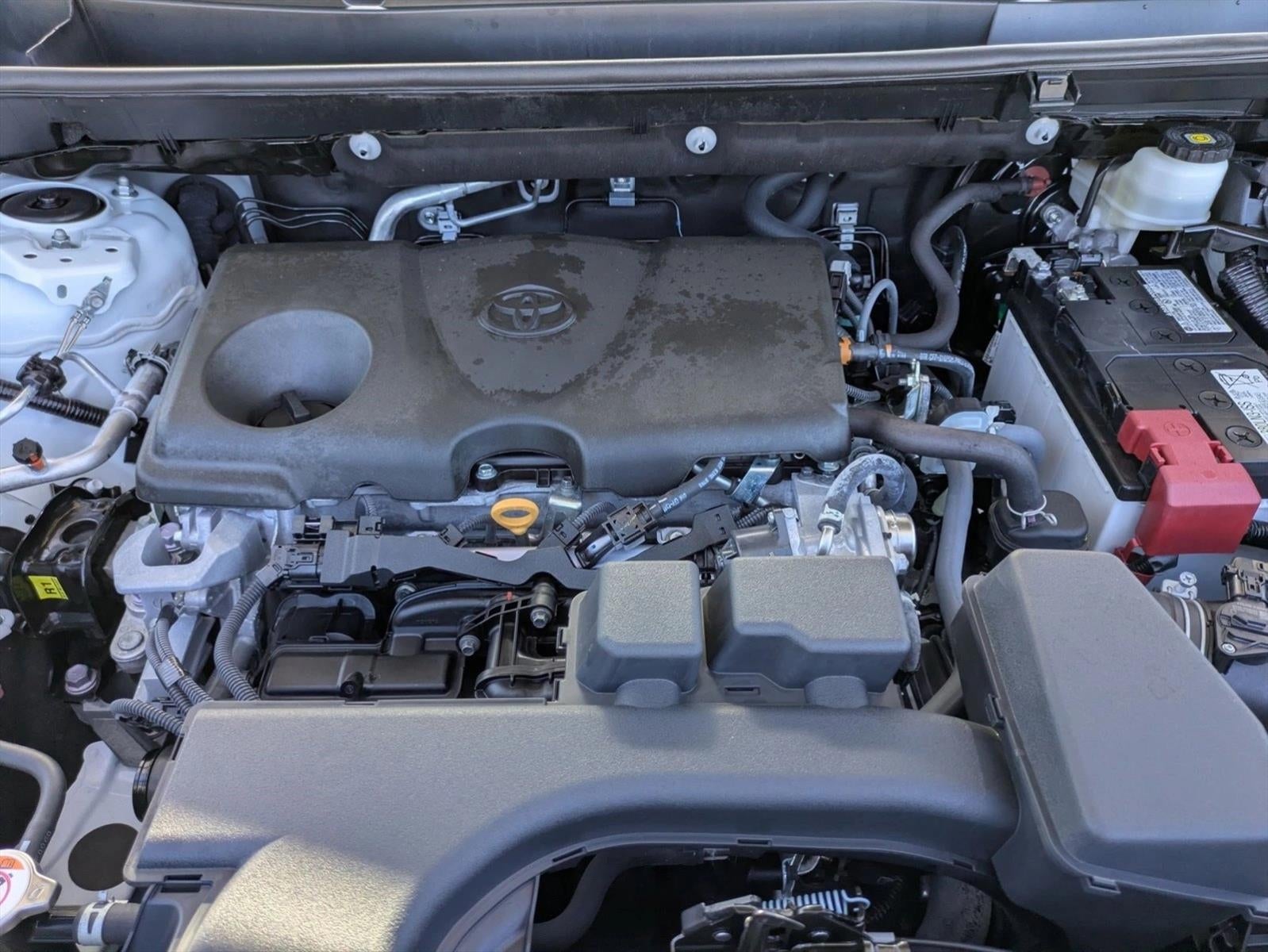 2024 Toyota RAV4 XLE FWD (GS)