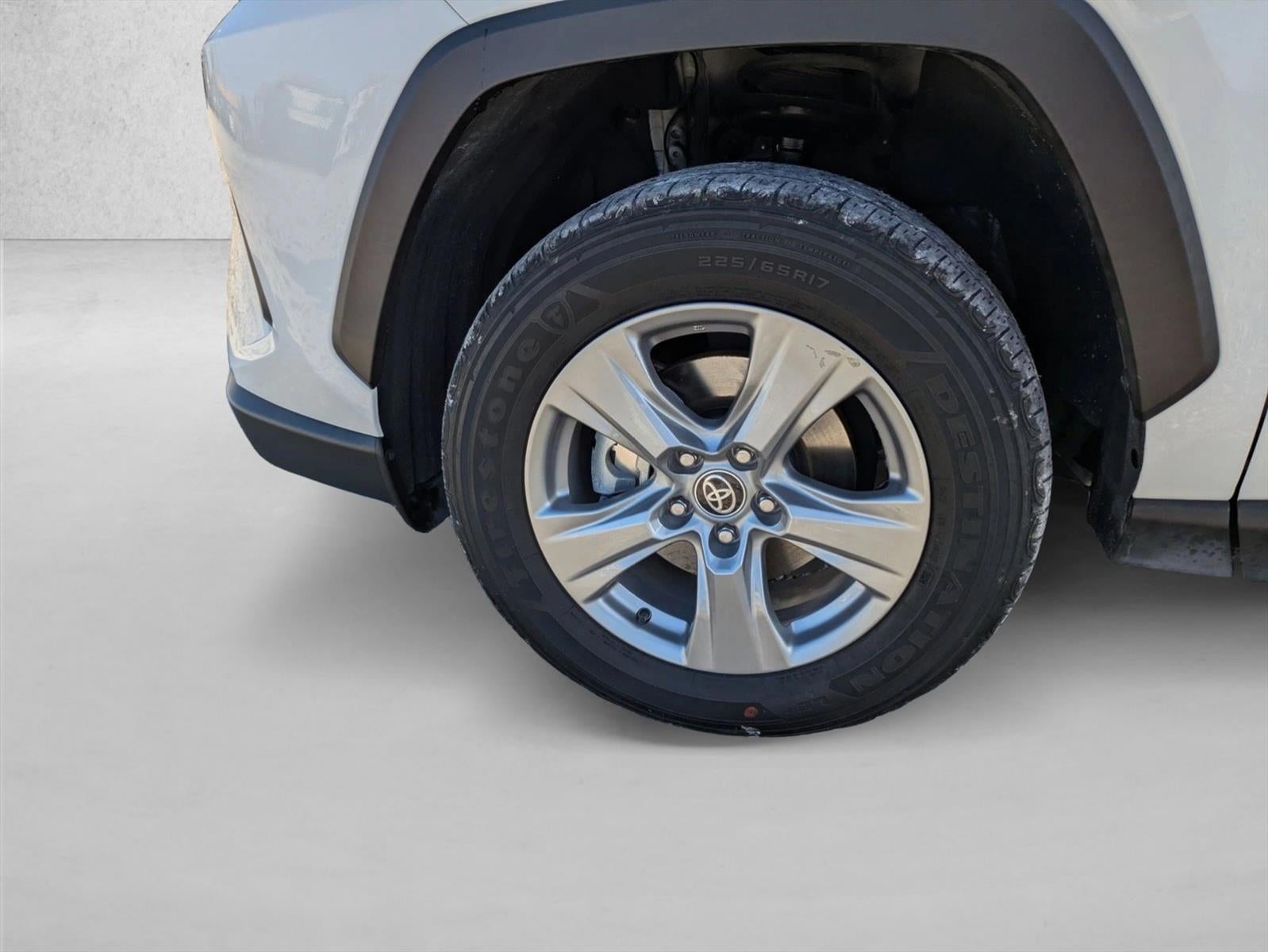 2024 Toyota RAV4 XLE FWD (GS)