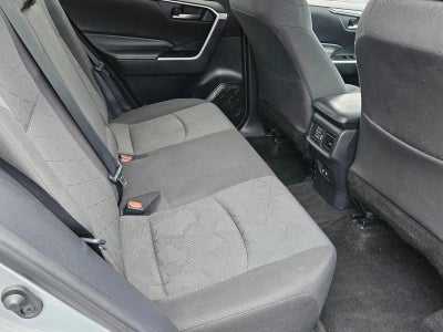 2021 Toyota RAV4 XLE FWD (GS)