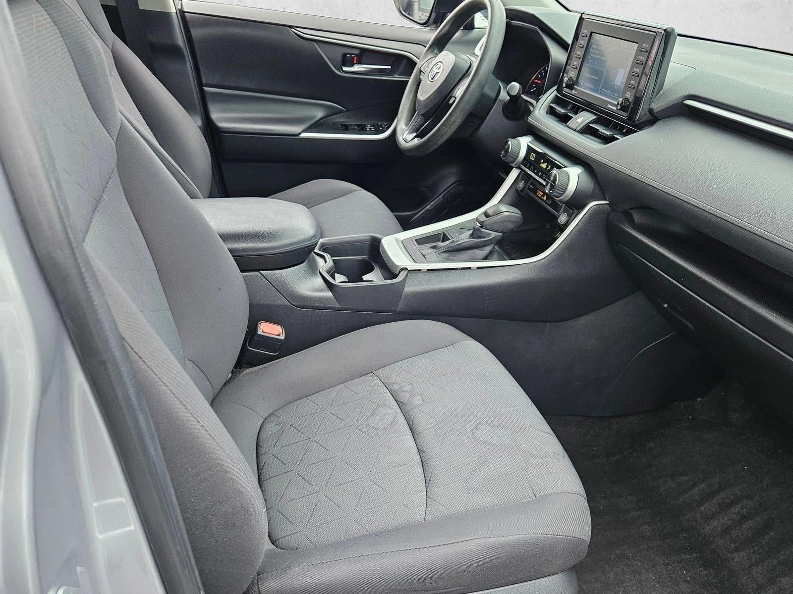 2021 Toyota RAV4 XLE FWD (GS)